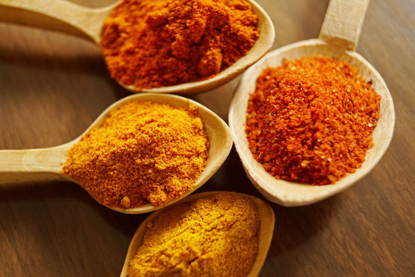 Ambre, vanille, patchouli : les grandes bases de la parfumerie orientale